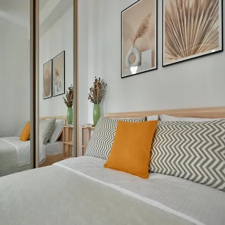 Golden Gem Con 3 * Milano